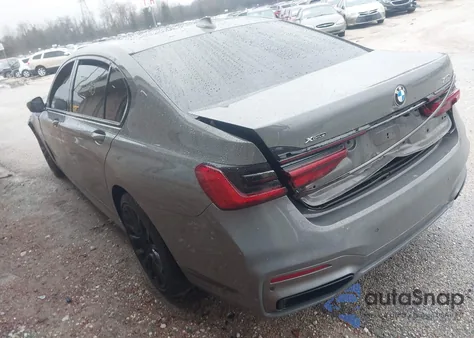 2022 BMW 750 I xDrive из США, поврежденный, VIN WBA7U2C07NCH64329